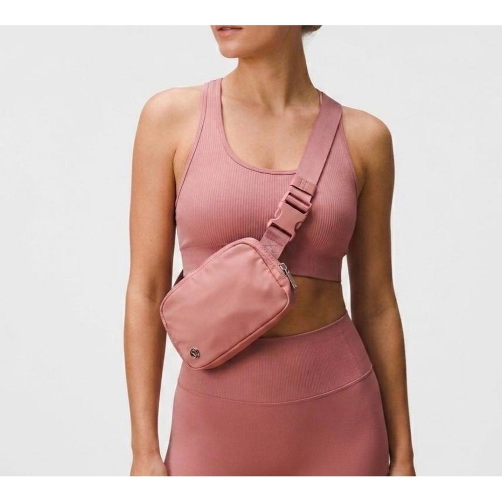 Lululemon Belt Bag Everywhere Pink  pastel Salmon